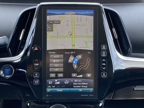 Certified 2022 Toyota Prius Prime XLE image 13