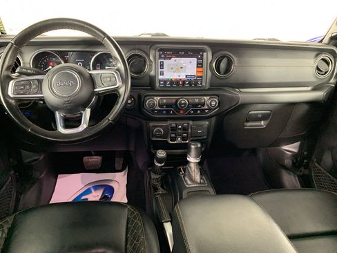 Used 2021 Jeep Wrangler Unlimited Sahara AWD/4WD image 33