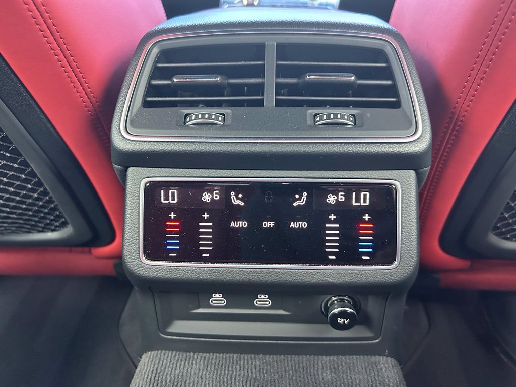 Used 2023 Audi RS 7 Sportback AWD/4WD image 42