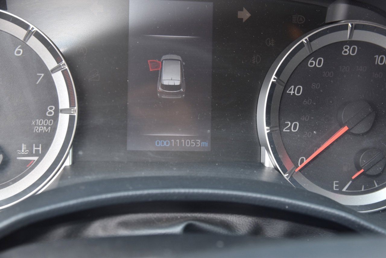 Used 2021 Toyota Highlander L FWD image 7