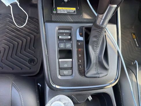 Used 2025 Honda CR-V EX-L image 18