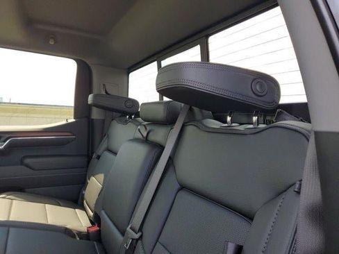New 2026 GMC Sierra 1500 Denali AWD/4WD image 17