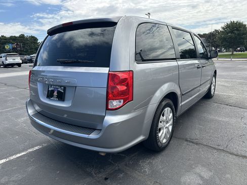 Used 2016 Dodge Grand Caravan American Value Package image 8