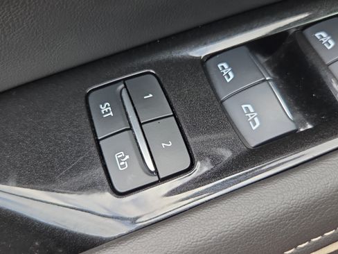 Certified 2024 Cadillac Escalade Sport RWD image 28