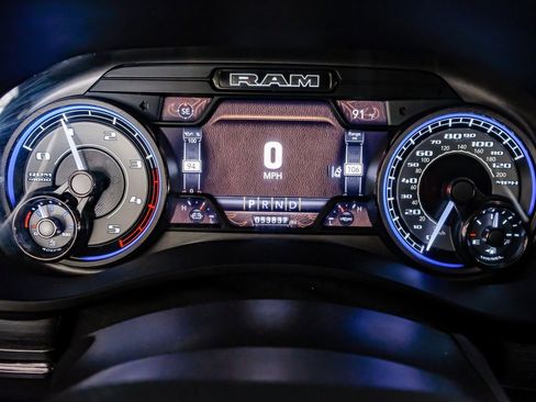 Used 2022 RAM 3500 Limited image 19