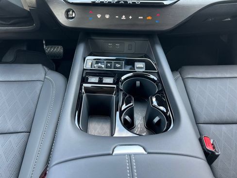 New 2026 Nissan Murano Platinum AWD/4WD image 12