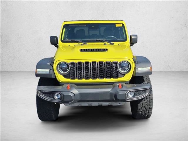 Used 2024 Jeep Gladiator Mojave w/ Technology Group AWD/4WD image 3
