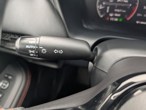 Used 2023 Honda HR-V Sport image 27