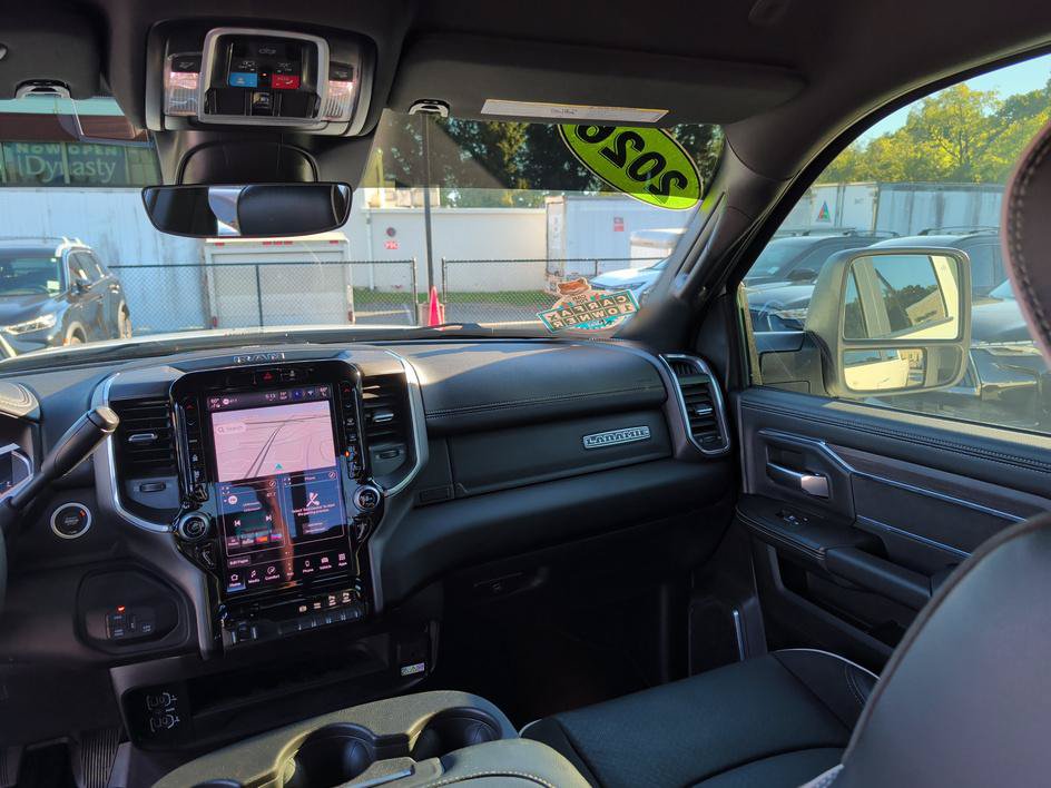 Used 2026 RAM 2500 Laramie AWD/4WD image 10