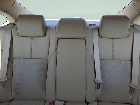 Used 2018 Toyota Avalon Limited w/ Protection Package image 13