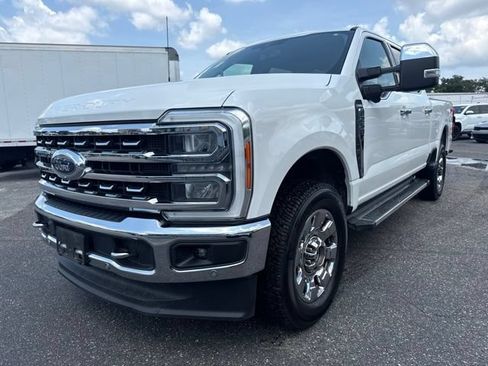 Used 2023 Ford F250 Lariat w/ Tow Technology Package AWD/4WD image 2