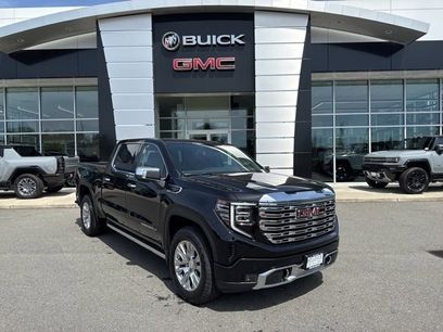 New 2025 GMC Sierra 1500 Denali w/ Denali Carbonpro Edition