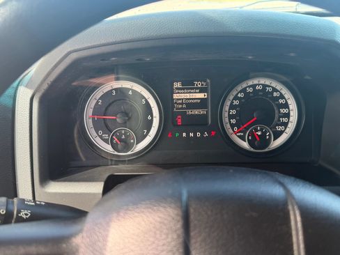 Used 2014 RAM 1500 Classic SLT AWD/4WD image 13