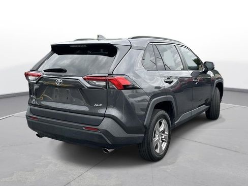 Used 2023 Toyota RAV4 XLE w/ Convenience Package FWD image 6