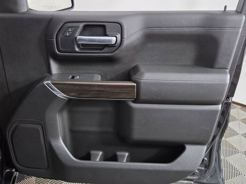 Used 2021 Chevrolet Silverado 1500 LT w/ All Star Edition Plus image 31