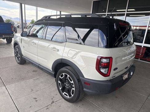 Used 2024 Ford Bronco Sport Outer Banks w/ Tech Package image 6