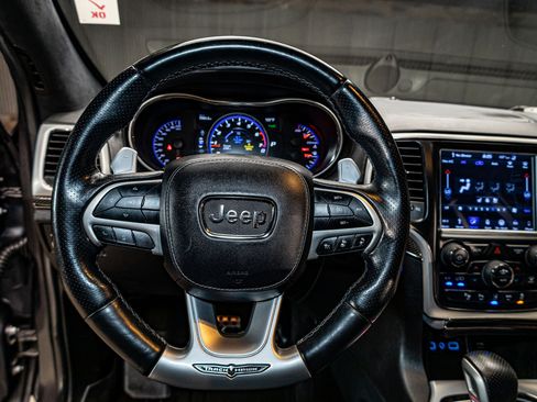 Used 2018 Jeep Grand Cherokee Trackhawk w/ Trailer Tow Group IV AWD/4WD image 14