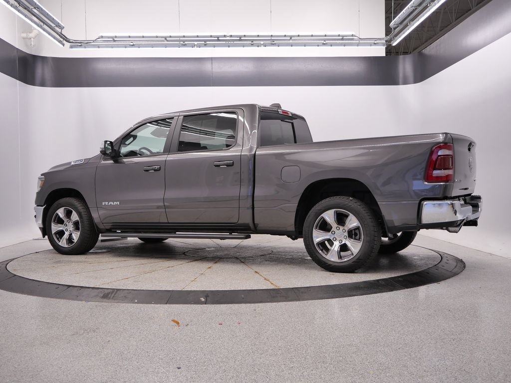 Used 2023 RAM 1500 Laramie AWD/4WD image 3