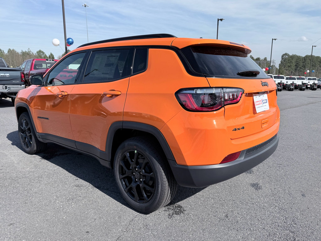 New 2026 Jeep Compass Latitude AWD/4WD image 7