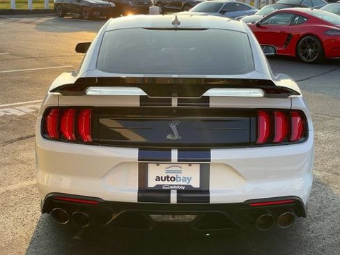 Used 2021 Ford Mustang Shelby GT500 w/ Technology Package RWD image 12