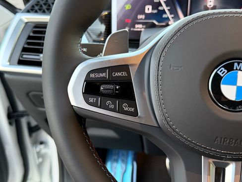 New 2026 BMW X6 M60i image 23