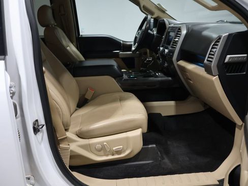 Used 2016 Ford F150 Lariat w/ Equipment Group 502A Luxury image 24