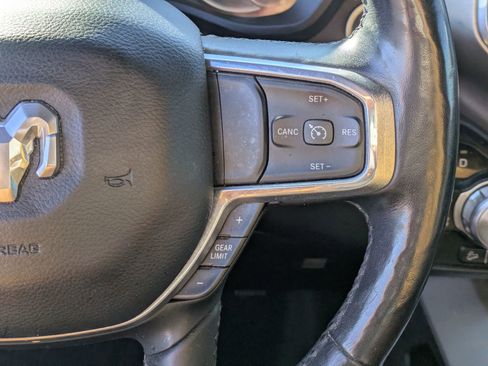 Used 2019 RAM 1500 Laramie image 17