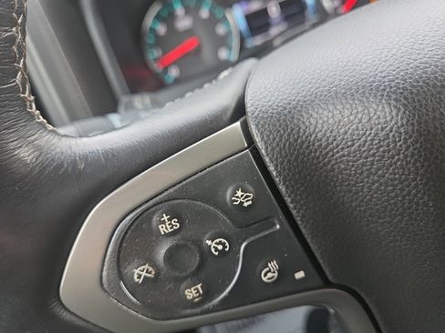 Used 2017 Chevrolet Silverado 1500 High Country image 30