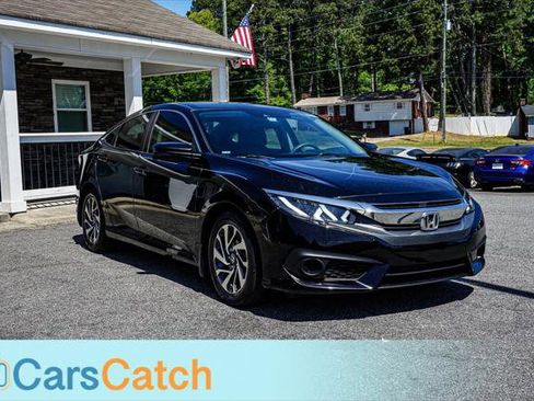 Used 2018 Honda Civic EX image 10