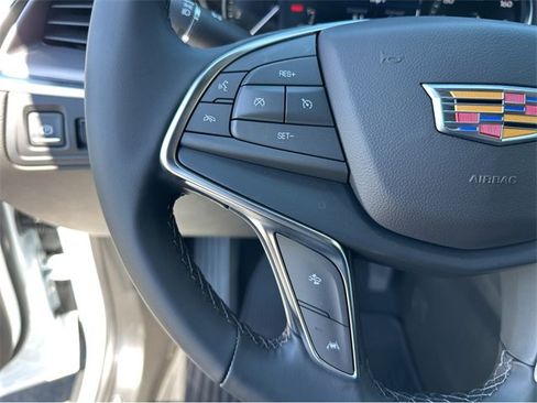 New 2025 Cadillac XT5 Luxury image 20