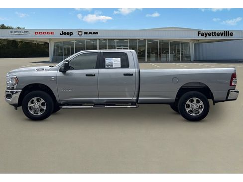Used 2024 RAM 3500 Big Horn AWD/4WD image 6