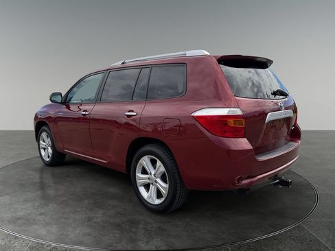 Used 2010 Toyota Highlander Limited AWD/4WD image 8