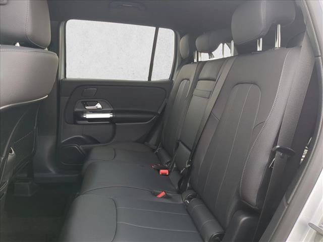 New 2026 Mercedes-Benz GLB 250 image 15