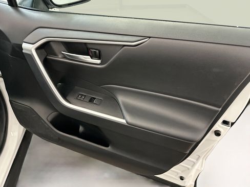 Used 2024 Toyota RAV4 XLE image 35