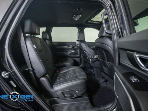 Used 2024 Kia Telluride EX X-Line AWD/4WD image 38