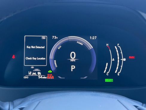 New 2026 Lexus UX 300h FWD image 22