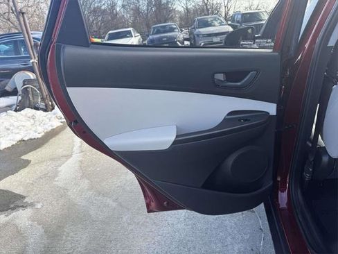 Certified 2023 Hyundai Kona SEL image 11