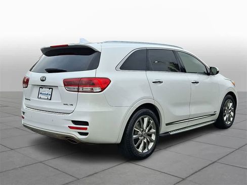 Used 2016 Kia Sorento SX image 24