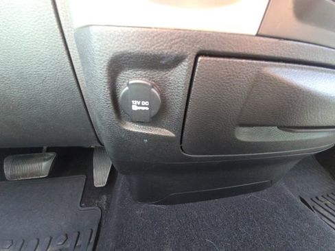 Used 2018 RAM 1500 Big Horn AWD/4WD image 29