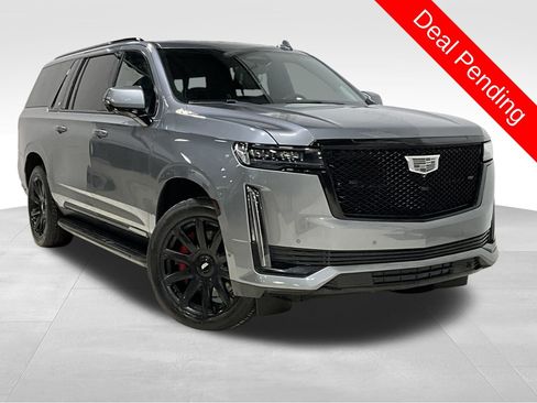 Used 2022 Cadillac Escalade ESV Sport w/ Touring Package AWD/4WD image 1