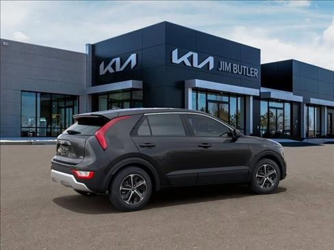New 2026 Kia Niro LX FWD image 6