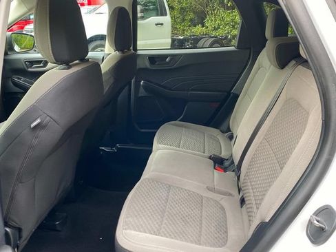 Used 2022 Ford Escape SE AWD/4WD image 9