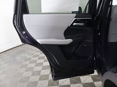 New 2026 Mitsubishi Outlander SE AWD/4WD image 24
