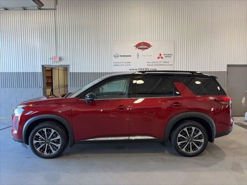 New 2026 Nissan Pathfinder Platinum image 7