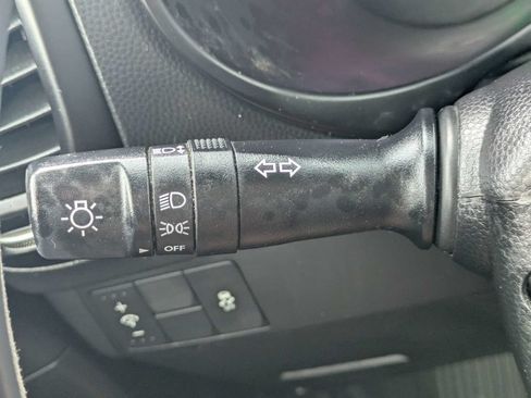 Used 2015 Kia Soul FWD image 29