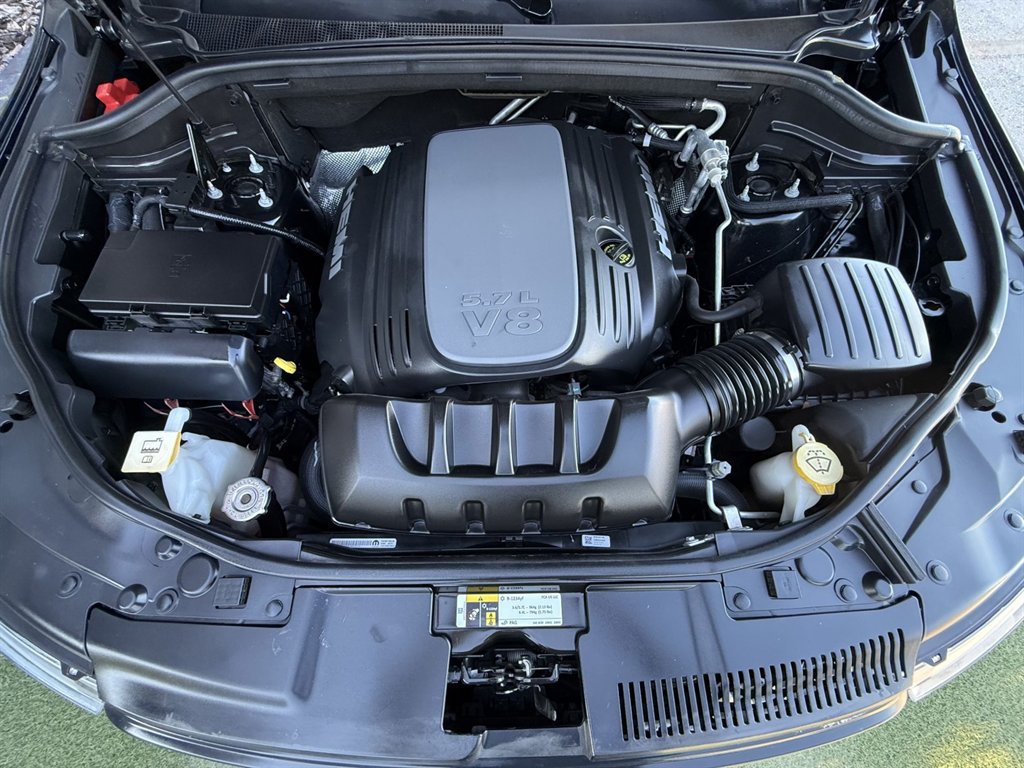 Used 2021 Dodge Durango R/T w/ Premium Interior Group RWD image 34