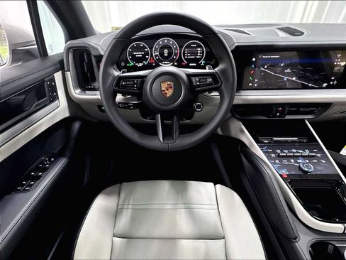 New 2026 Porsche Cayenne AWD/4WD image 13