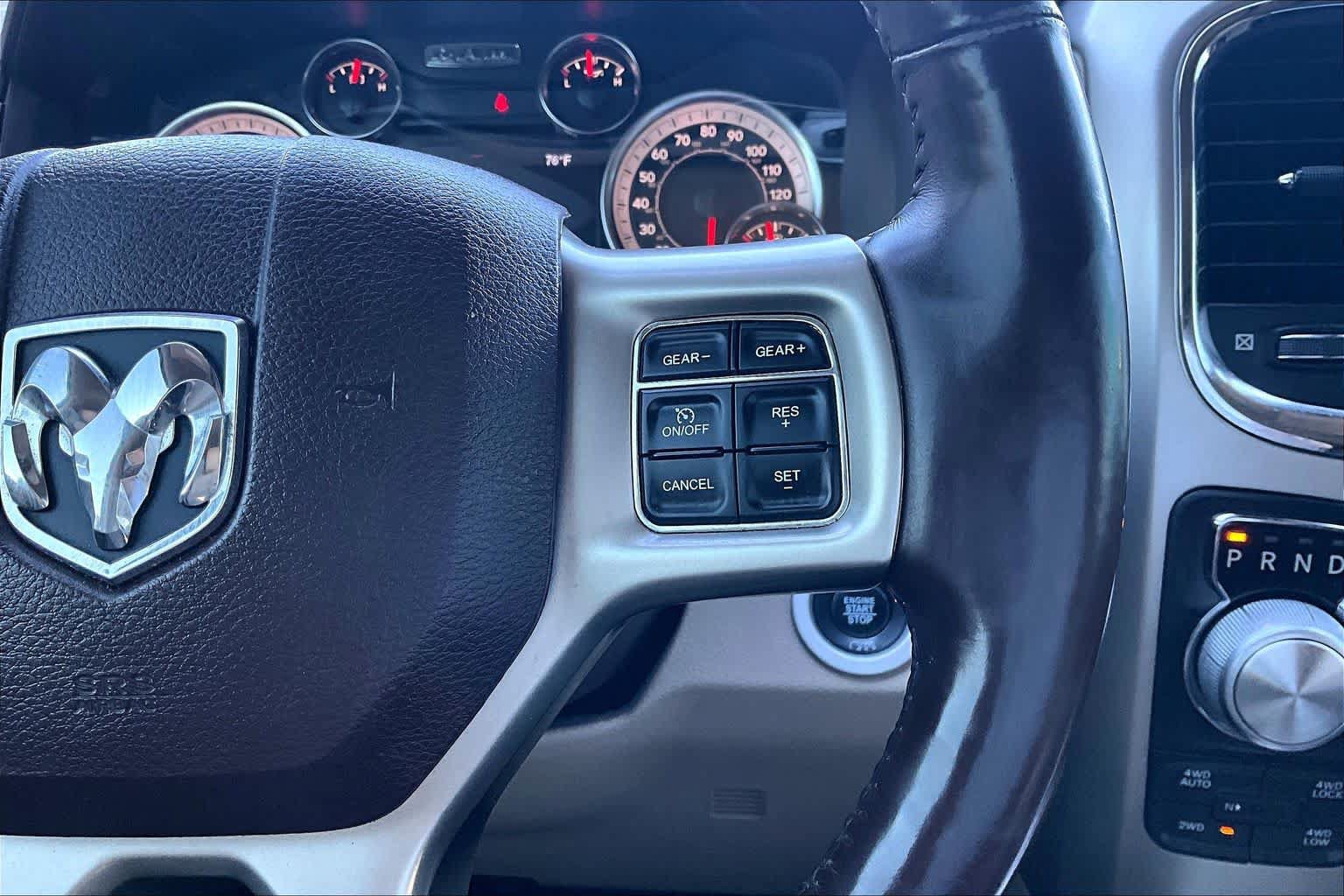 Used 2018 RAM 1500 Laramie w/ Convenience Group AWD/4WD image 24