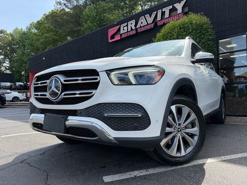 Used 2021 Mercedes-Benz GLE 350 w/ Premium Package image 2