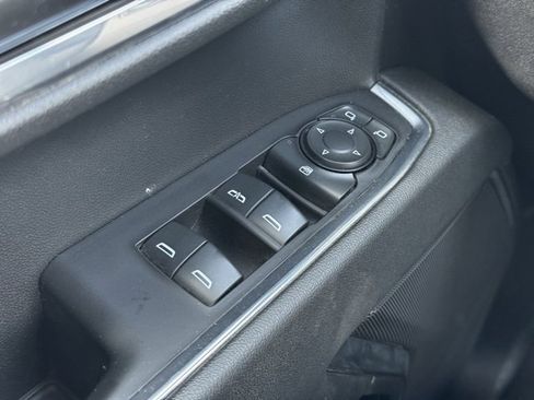 Used 2024 Chevrolet Silverado 1500 RST image 32